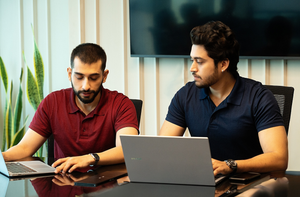 Your Unstoppable Guide to Effortless Confidence in Business Casual